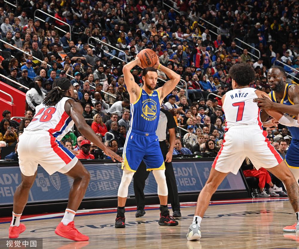 毕竟在他与 毕竟在他与