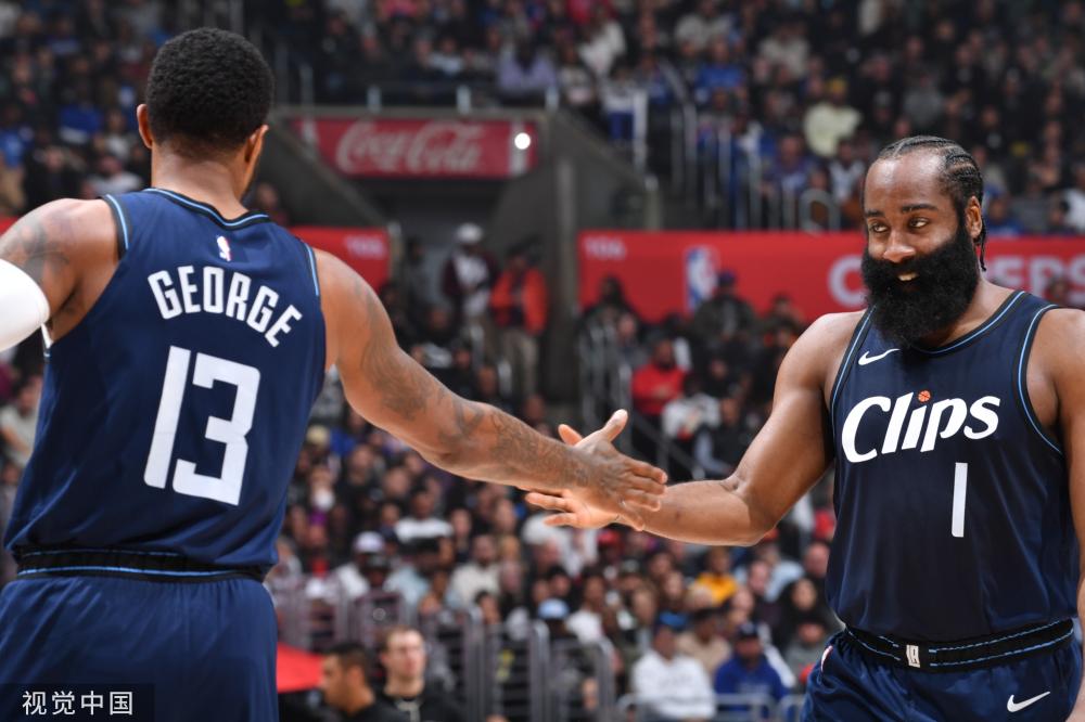 他们不仅需 他们不仅需