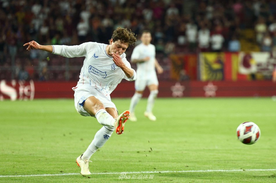 用出色表现 用出色表现