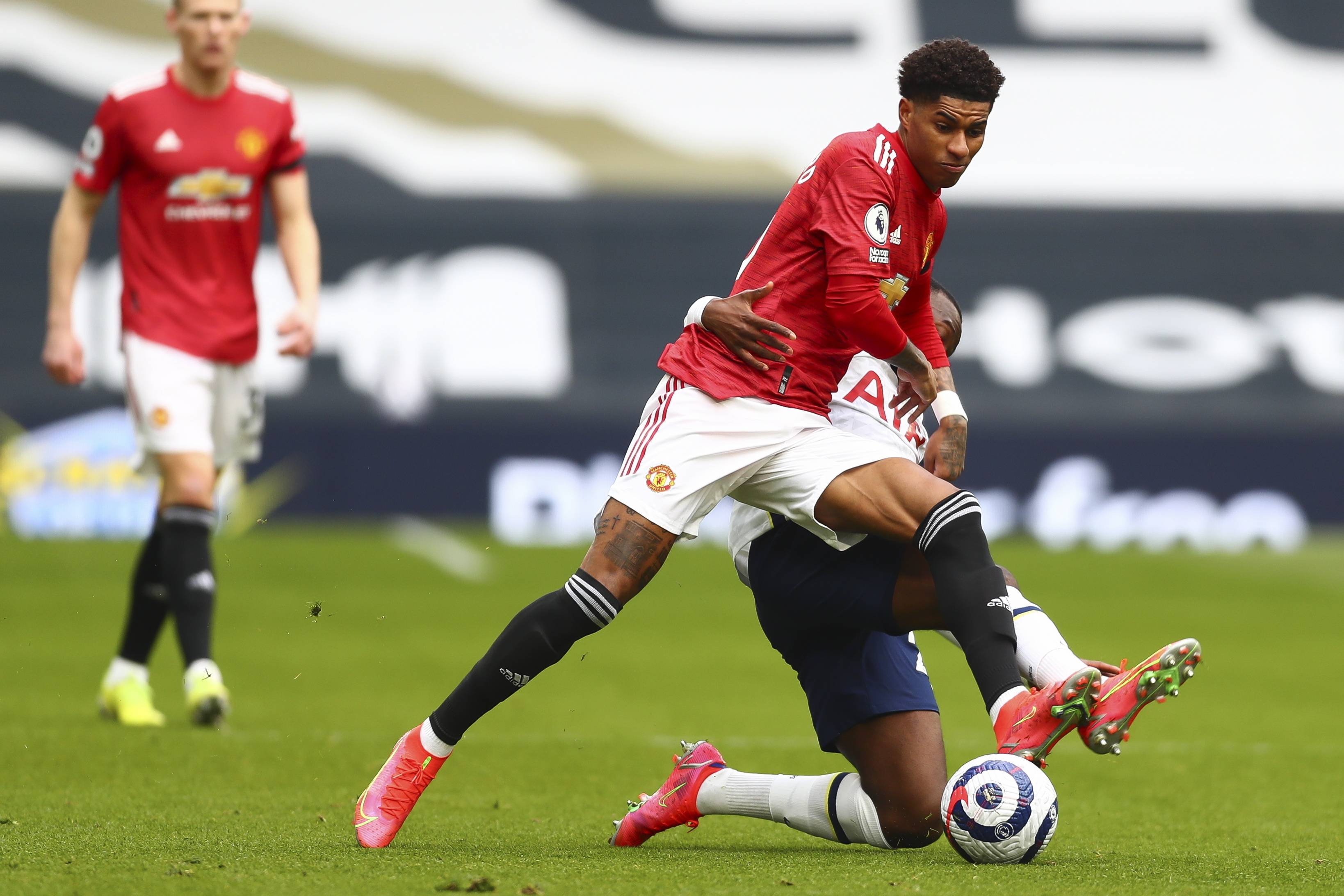 已经成为她 已经成为她